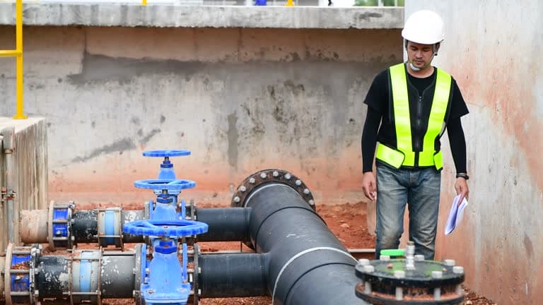 The Role of Backflow Prevention in Industrial Plumbing